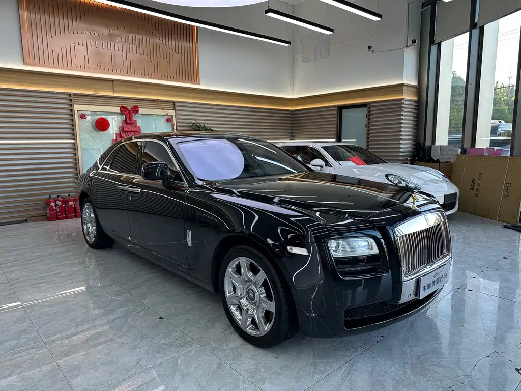Rolls-Royce Ghost — миниатюра 3