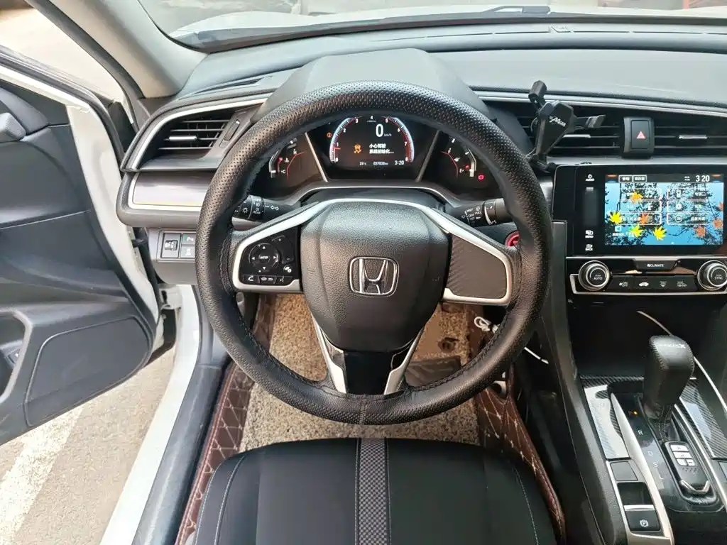 Honda Civic — миниатюра 3