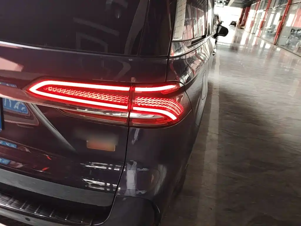 Roewe iMAX8 — миниатюра 8