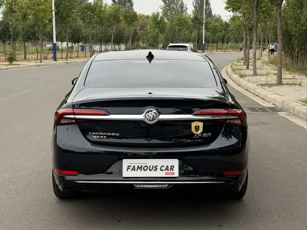 Buick LaCrosse — миниатюра 5