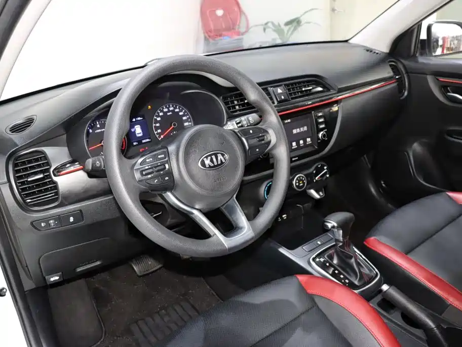 Kia KX Cross - фото 9