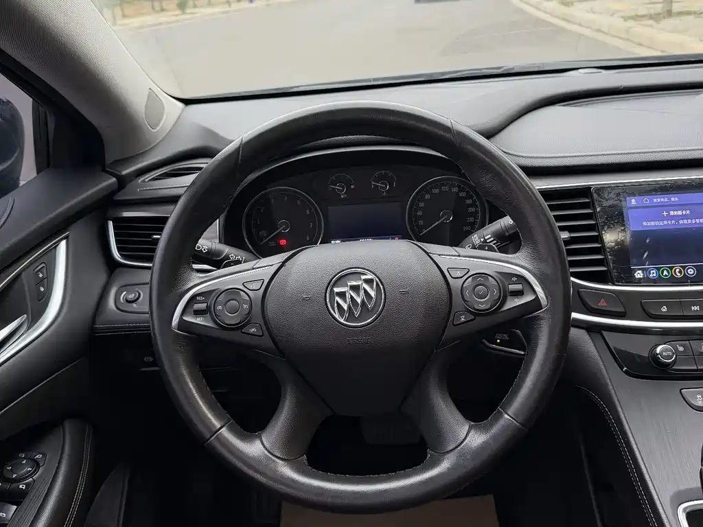 Buick LaCrosse — миниатюра 14