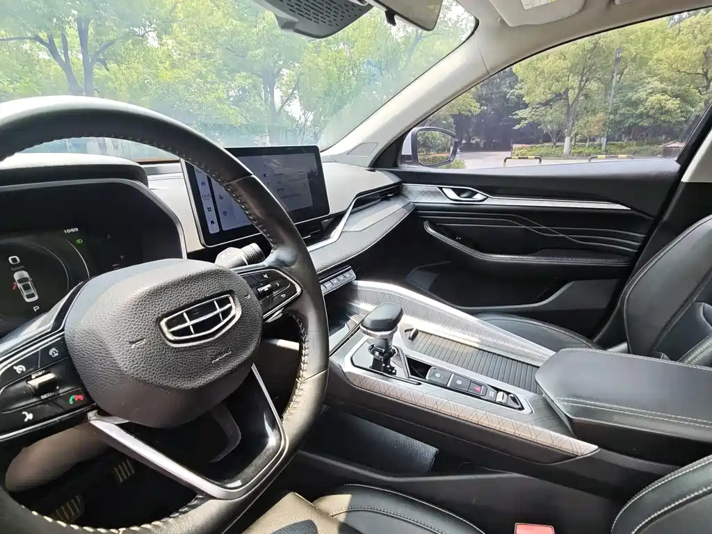 Geely Xingrui — миниатюра 13