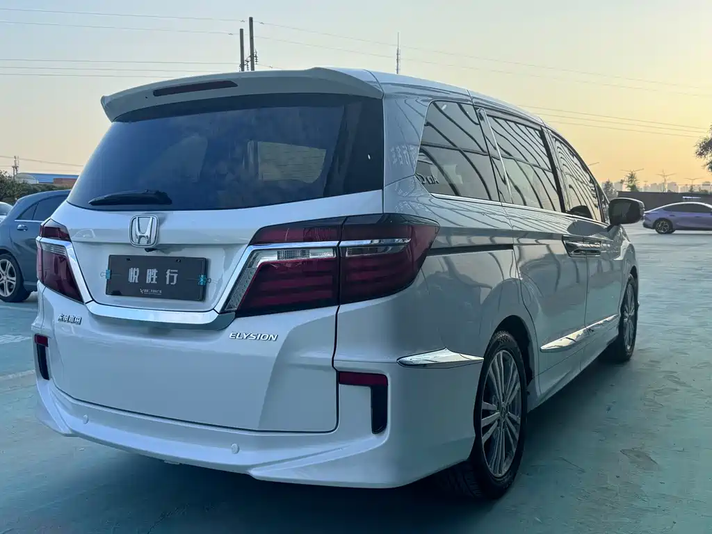 Honda Elysion — миниатюра 7
