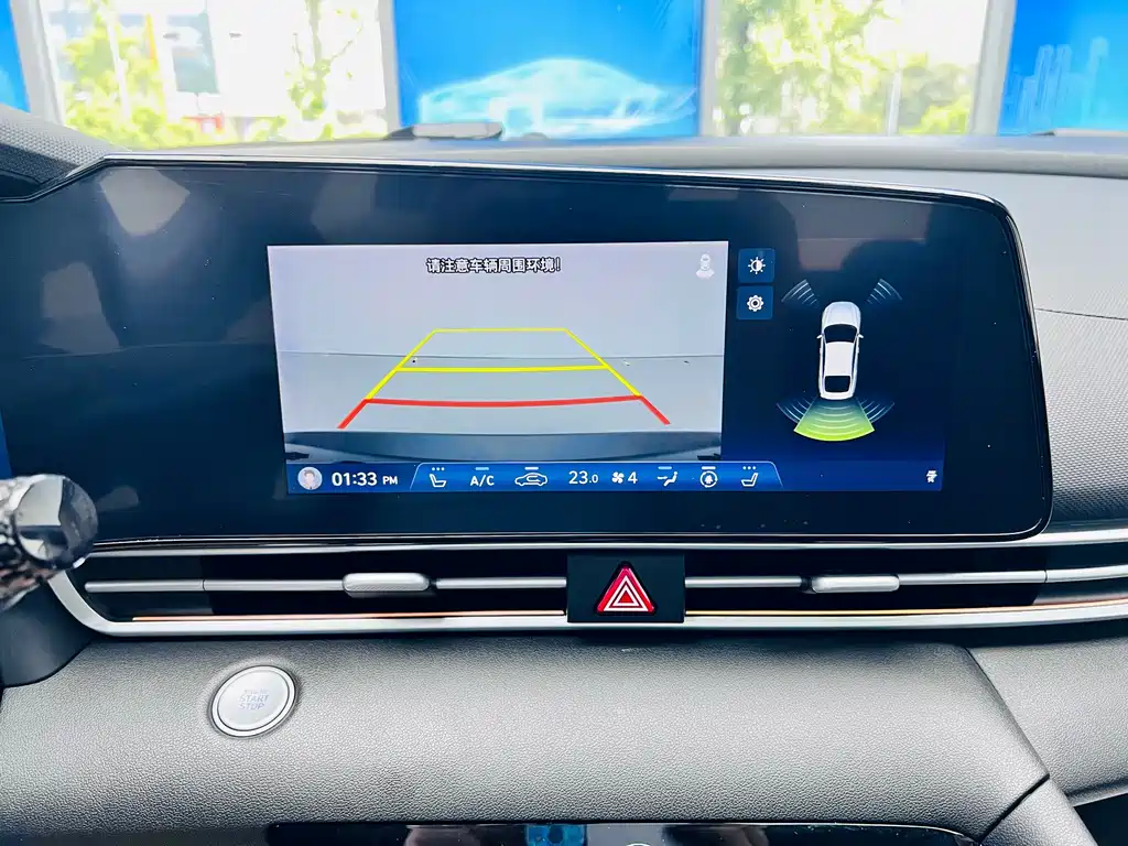 Hyundai Elantra — миниатюра 13