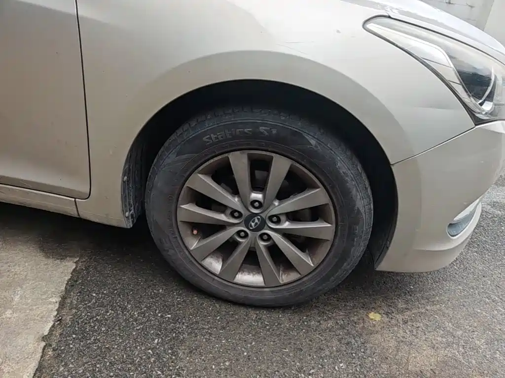 Hyundai Mistra — миниатюра 12