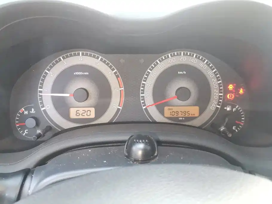 Toyota Corolla — миниатюра 14