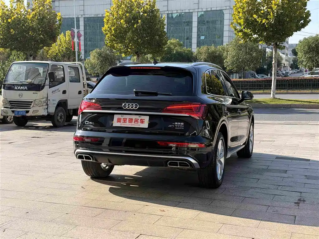 Audi Q5L — миниатюра 7