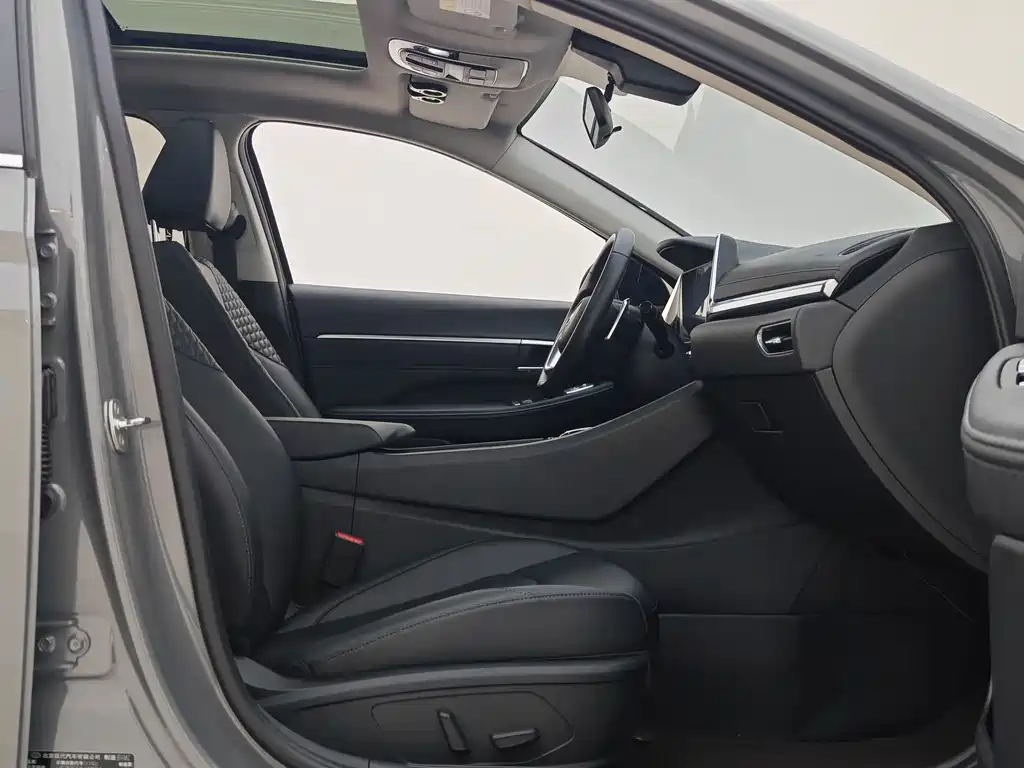 Hyundai Sonata — миниатюра 30
