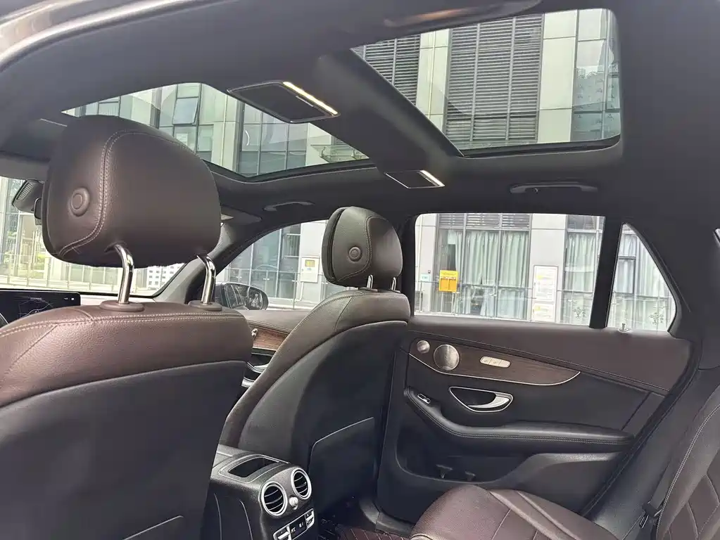 Mercedes-Benz GLC — миниатюра 11