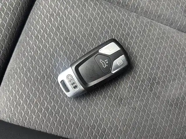 Audi Q5L Sportback — миниатюра 17
