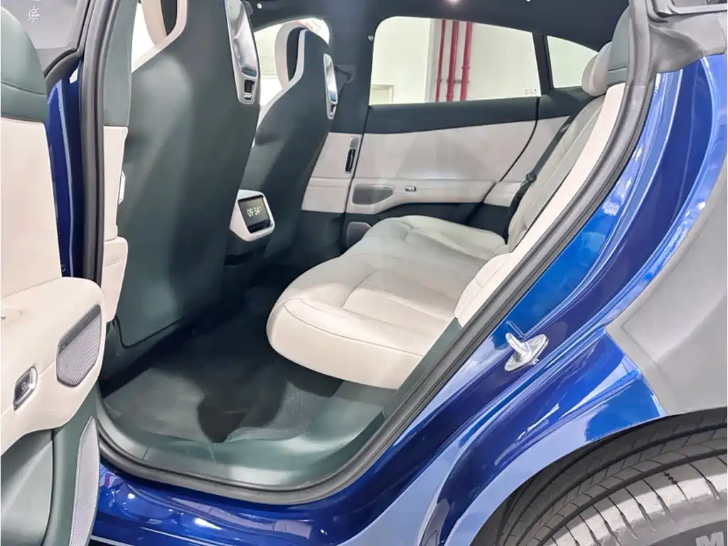 XIAOMI CAR XIAOMI YU7