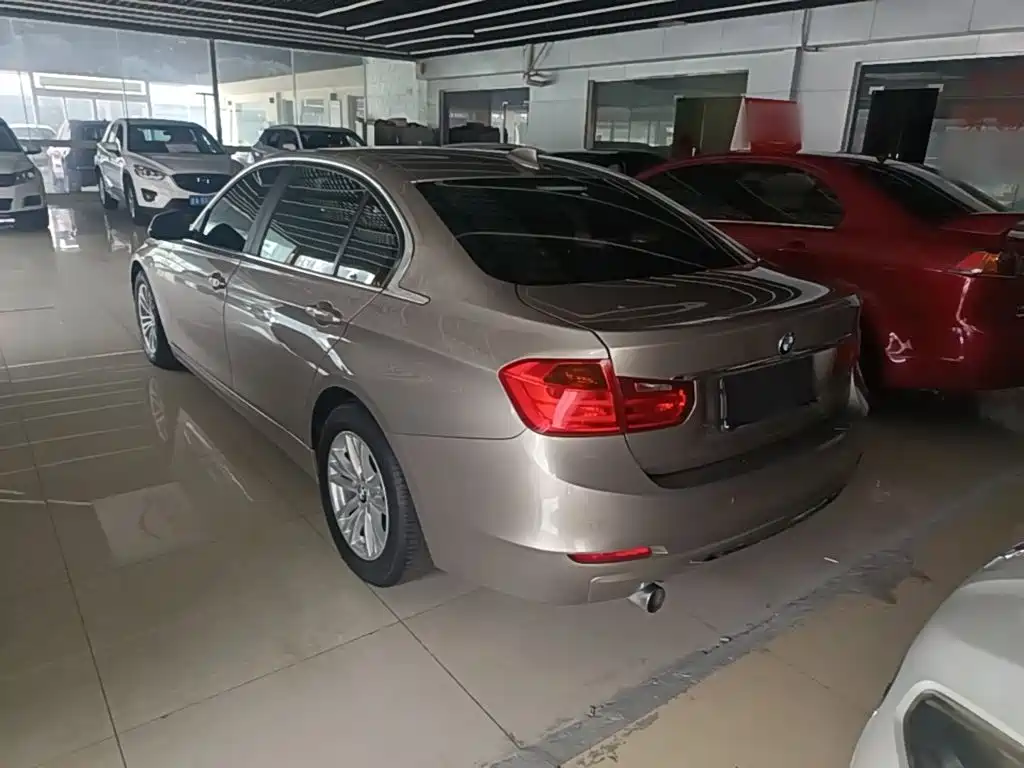 BMW 3 Series — миниатюра 5