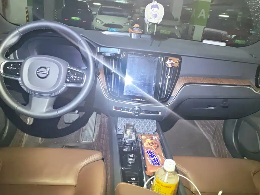 Volvo S60 — миниатюра 12