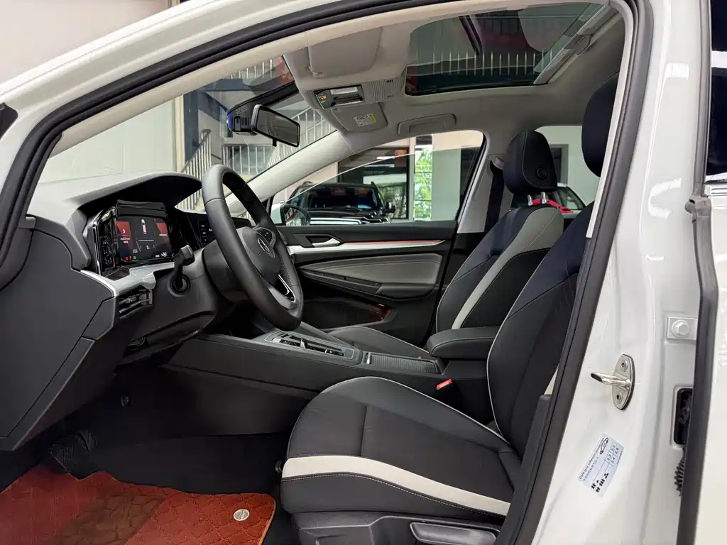Volkswagen Golf — миниатюра 11