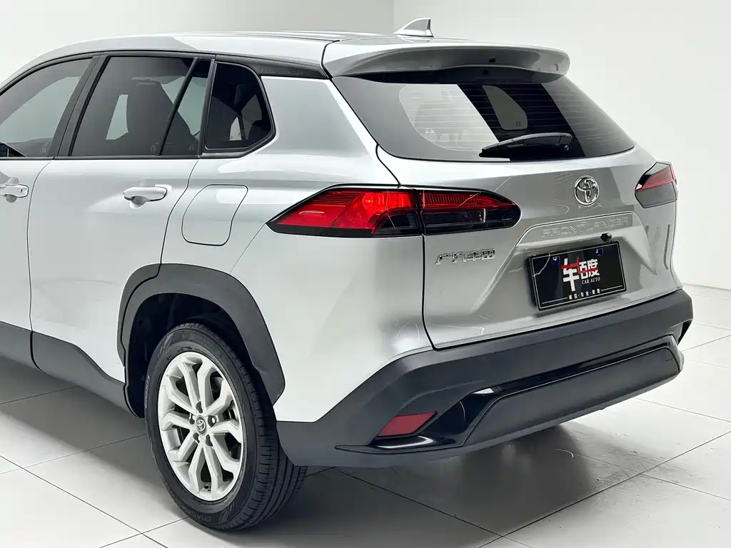 Toyota Frontlander — миниатюра 22