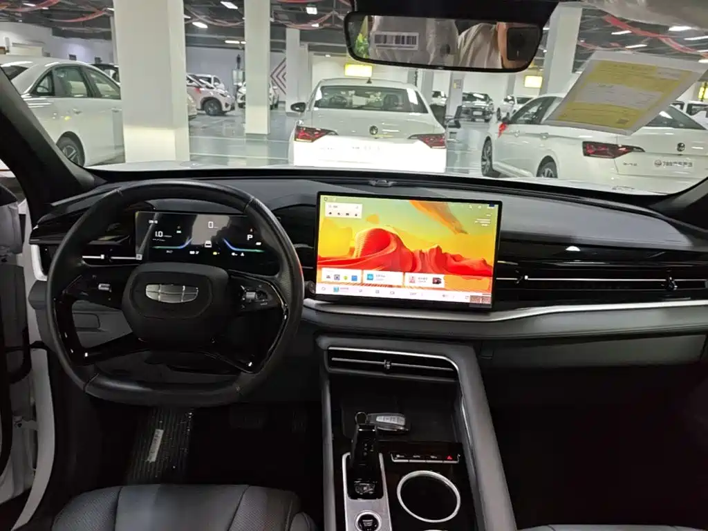 Geely Boyue — миниатюра 10