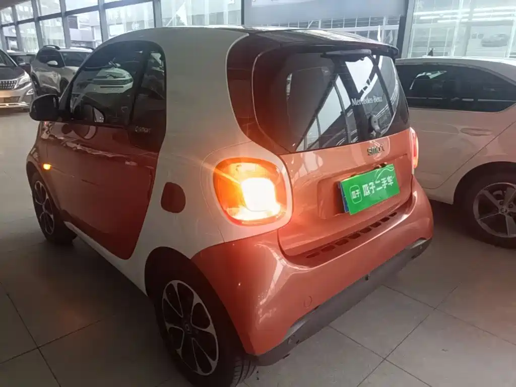 smart Smart Fortwo — миниатюра 5