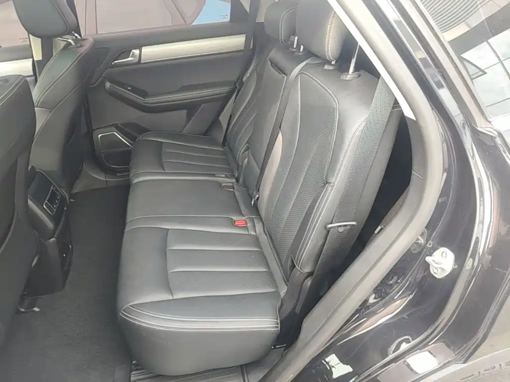 BYD Tang — миниатюра 17