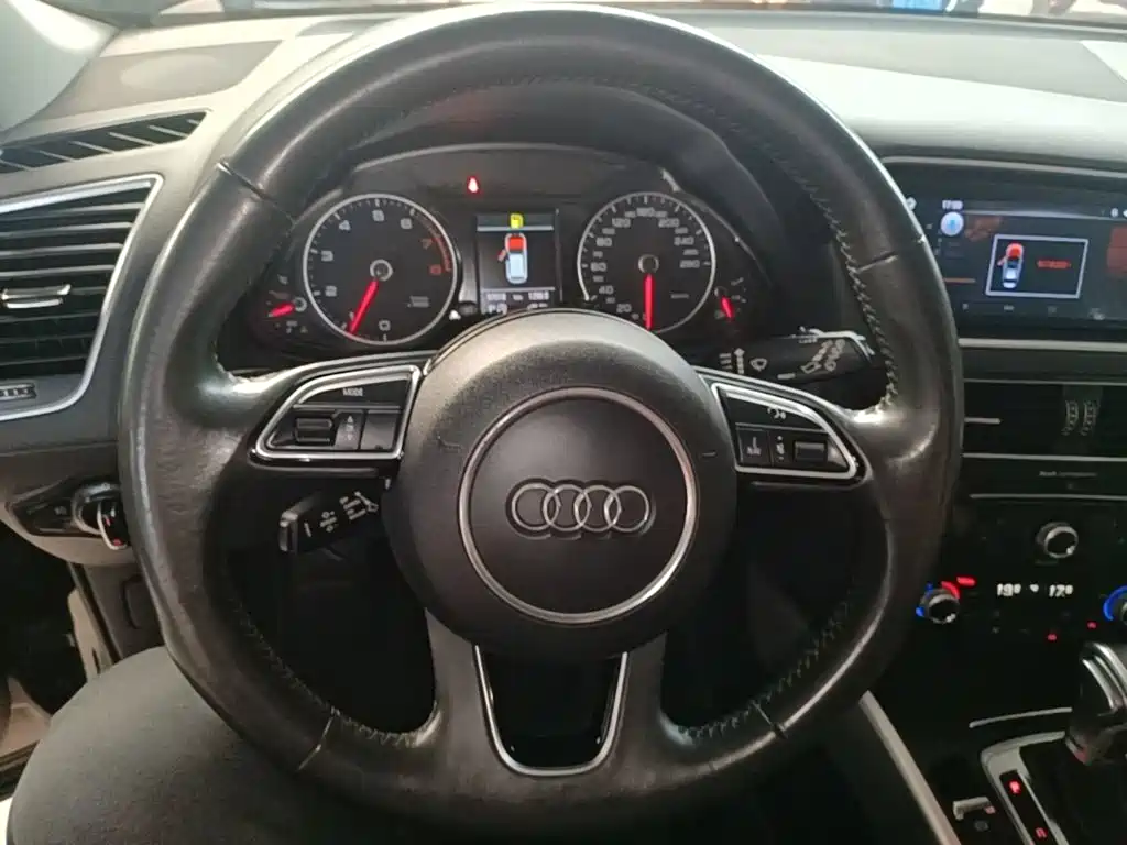 Audi Q5 — миниатюра 11
