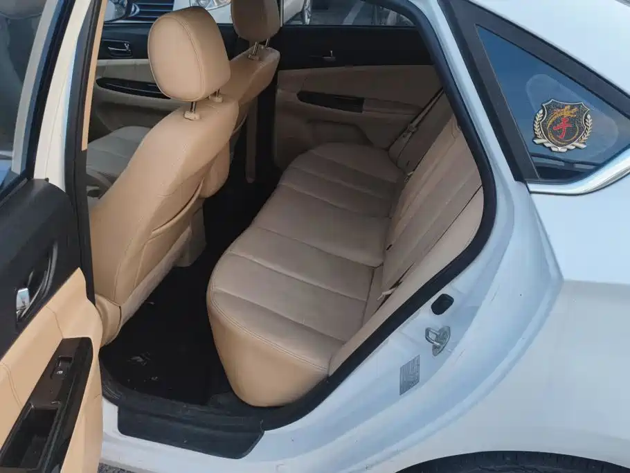 Changan Eado — миниатюра 11