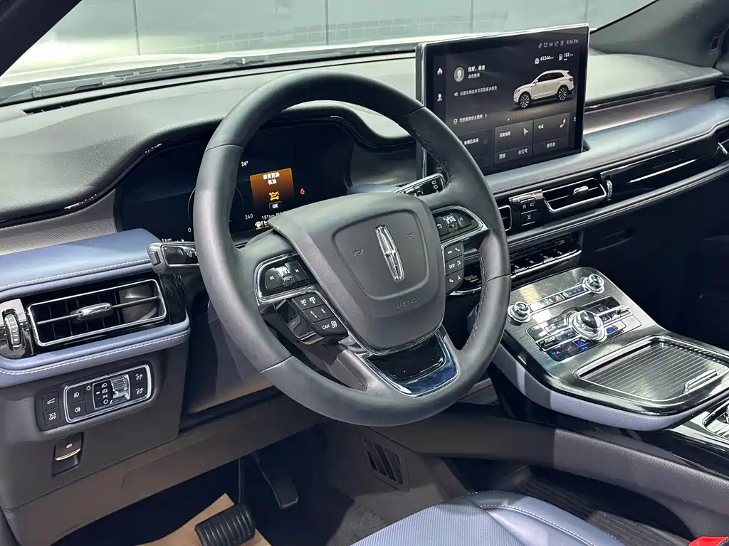 Lincoln Nautilus — миниатюра 10