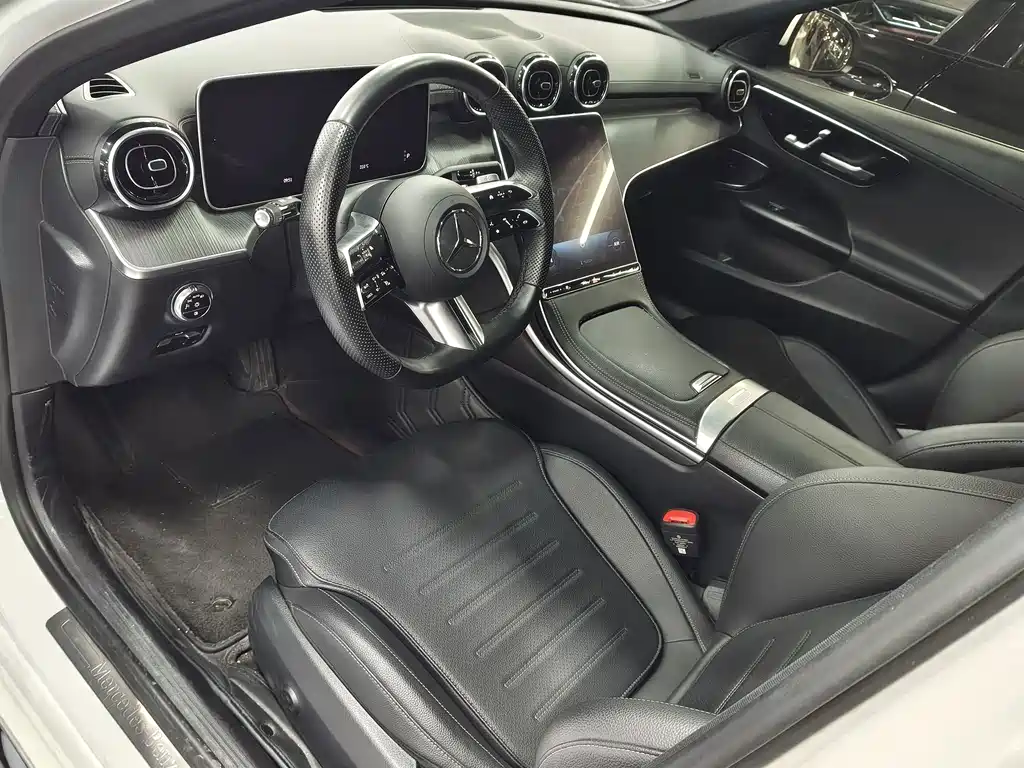 Mercedes-Benz C-Class — миниатюра 8