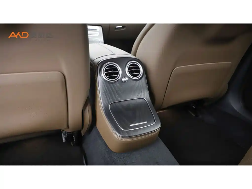 Mercedes-Benz E-Class New Energy — миниатюра 9
