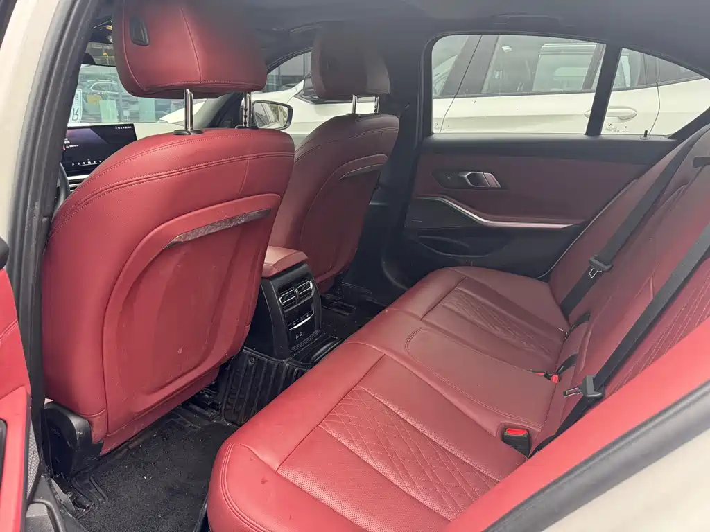 BMW 3 Series — миниатюра 7