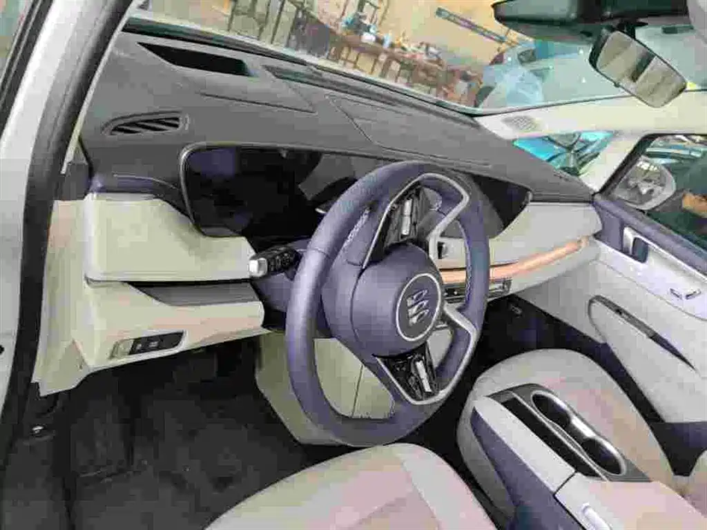 Buick GL8 — миниатюра 7