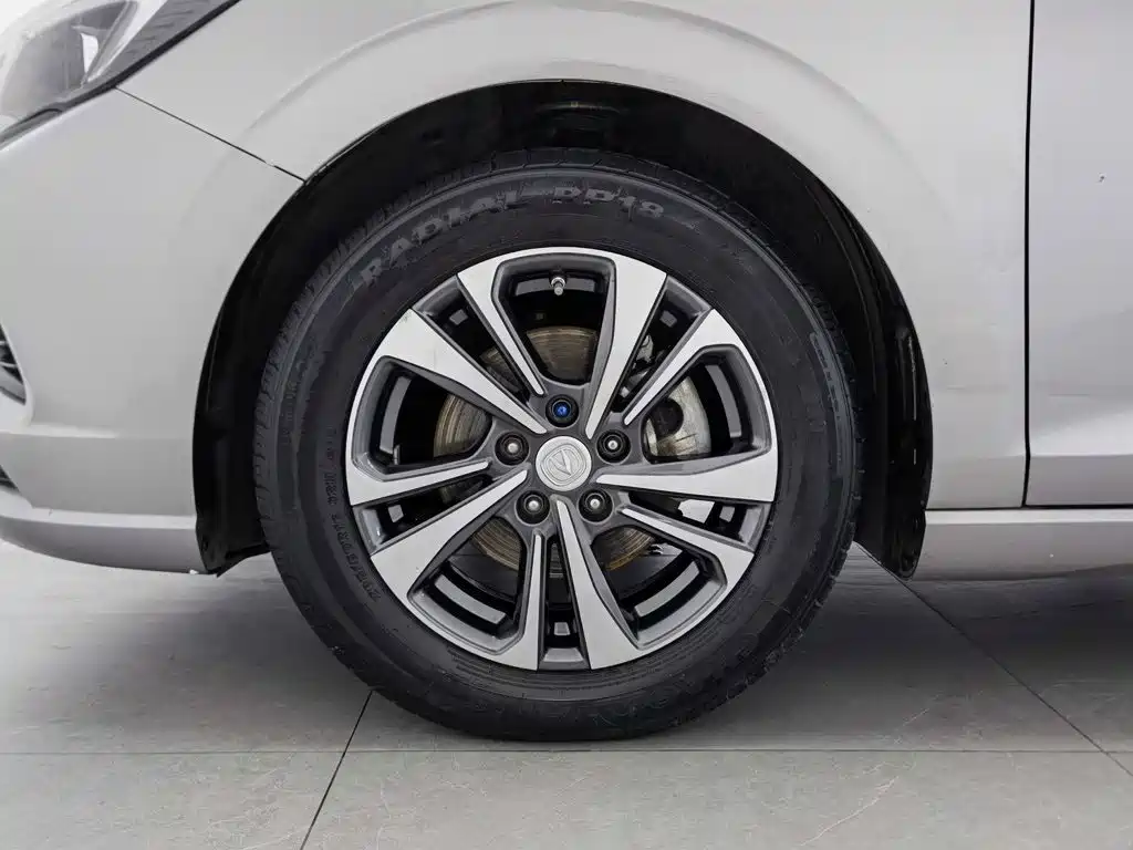 Changan Eado — миниатюра 17