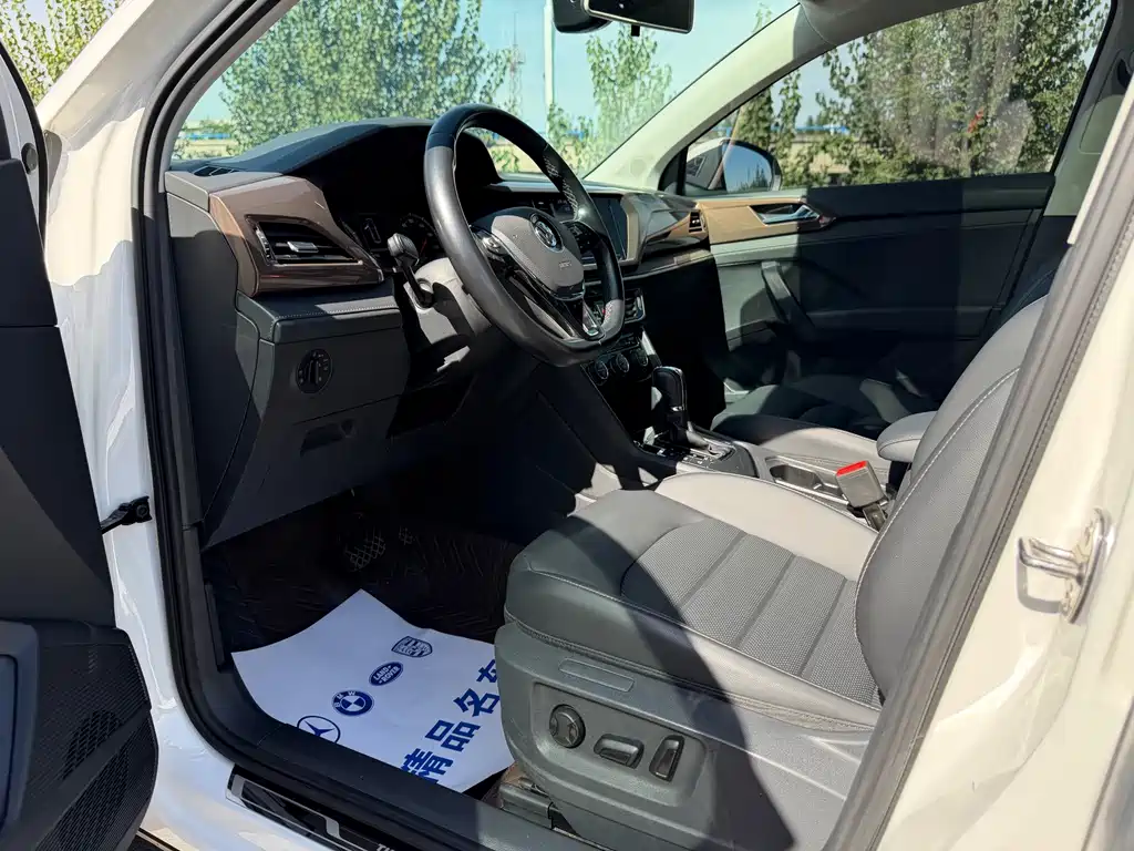 Volkswagen Tharu — миниатюра 9