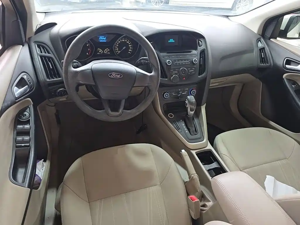 Ford Focus — миниатюра 15