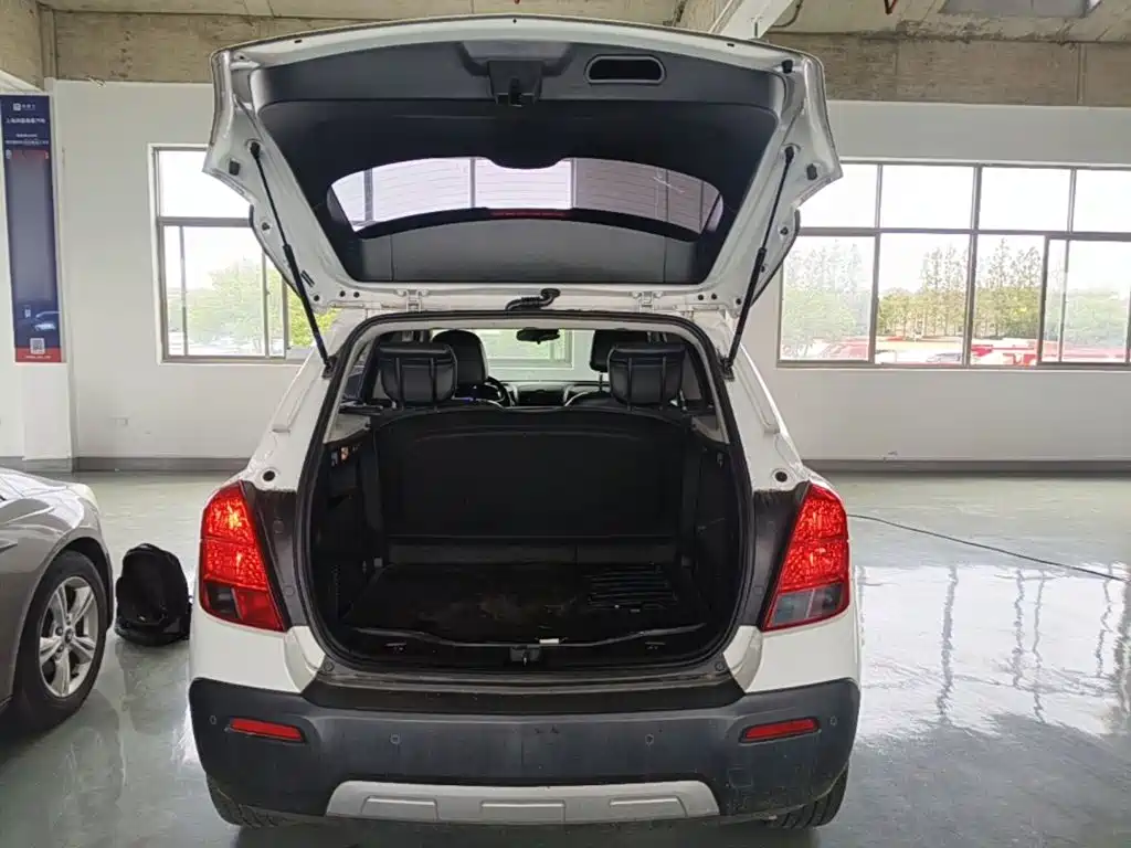 Chevrolet Trax — миниатюра 19