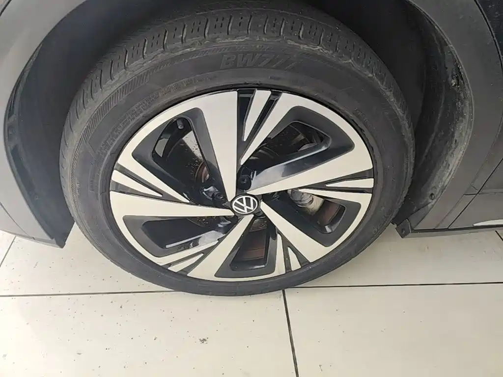 Volkswagen ID.6 Crozz — миниатюра 23
