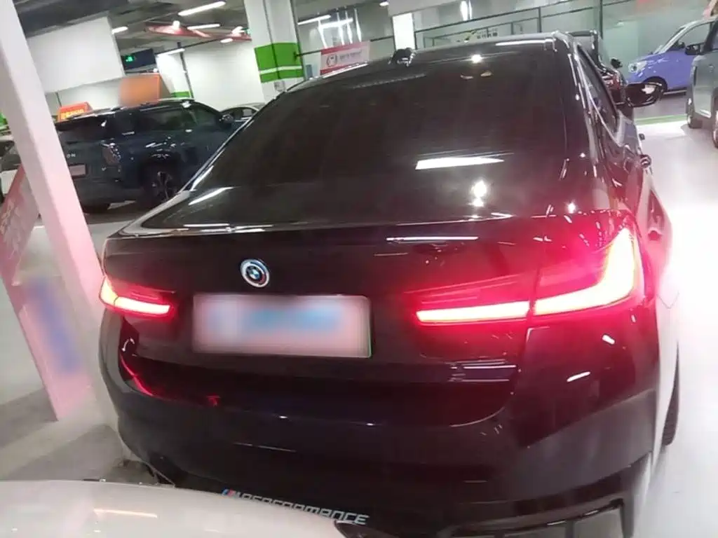 BMW i3 — миниатюра 6