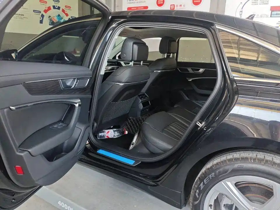 Audi A6L — миниатюра 4