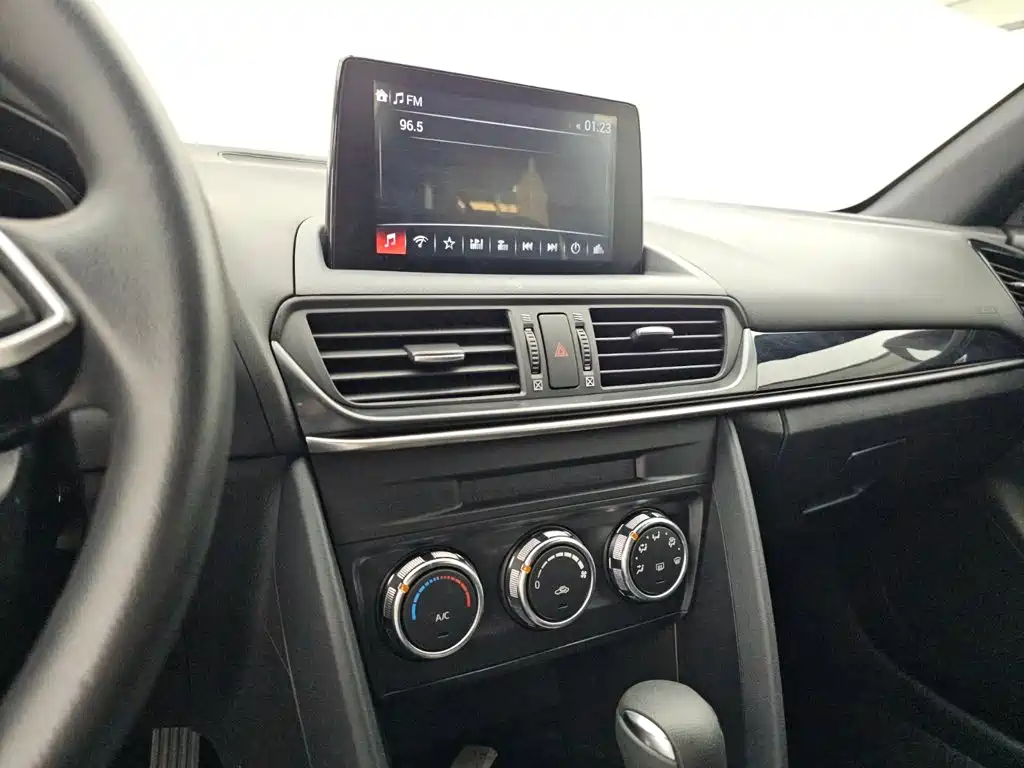 Mazda CX-4 — миниатюра 10
