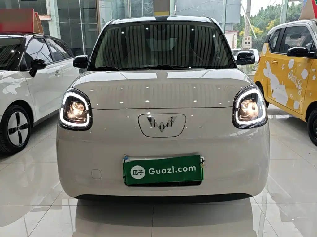 Wuling MINIEV — миниатюра 3