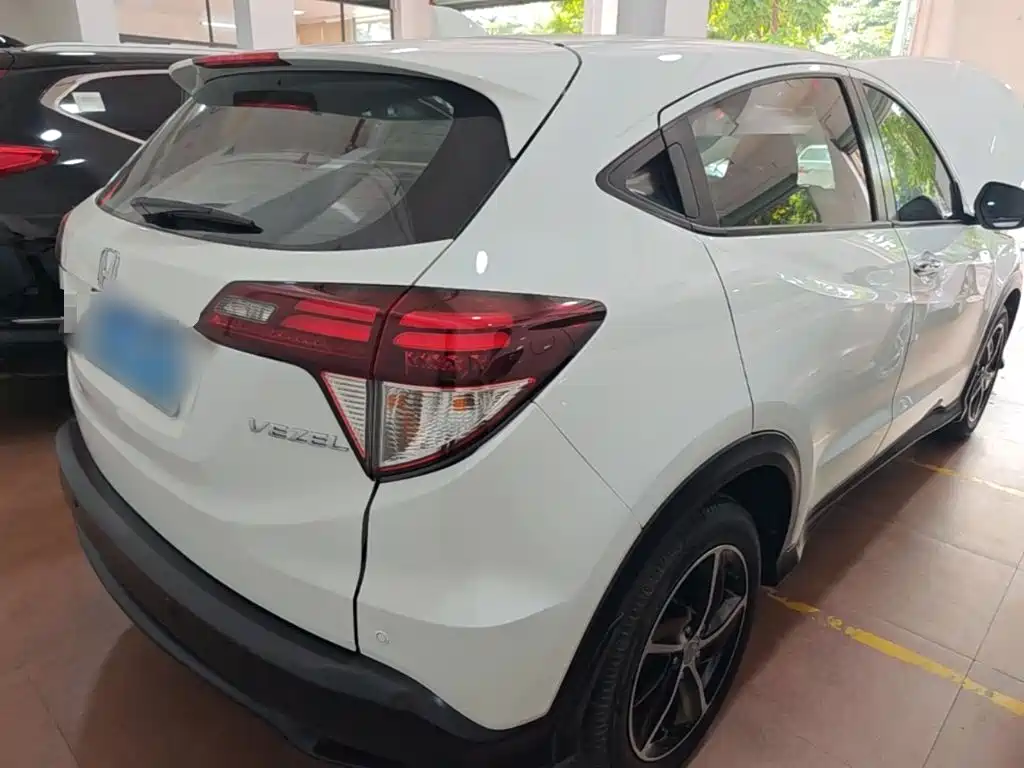 Honda Vezel — миниатюра 7