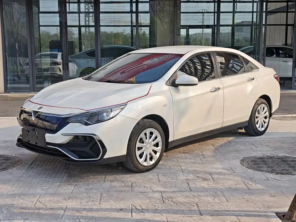 Venucia D60 EV 2022