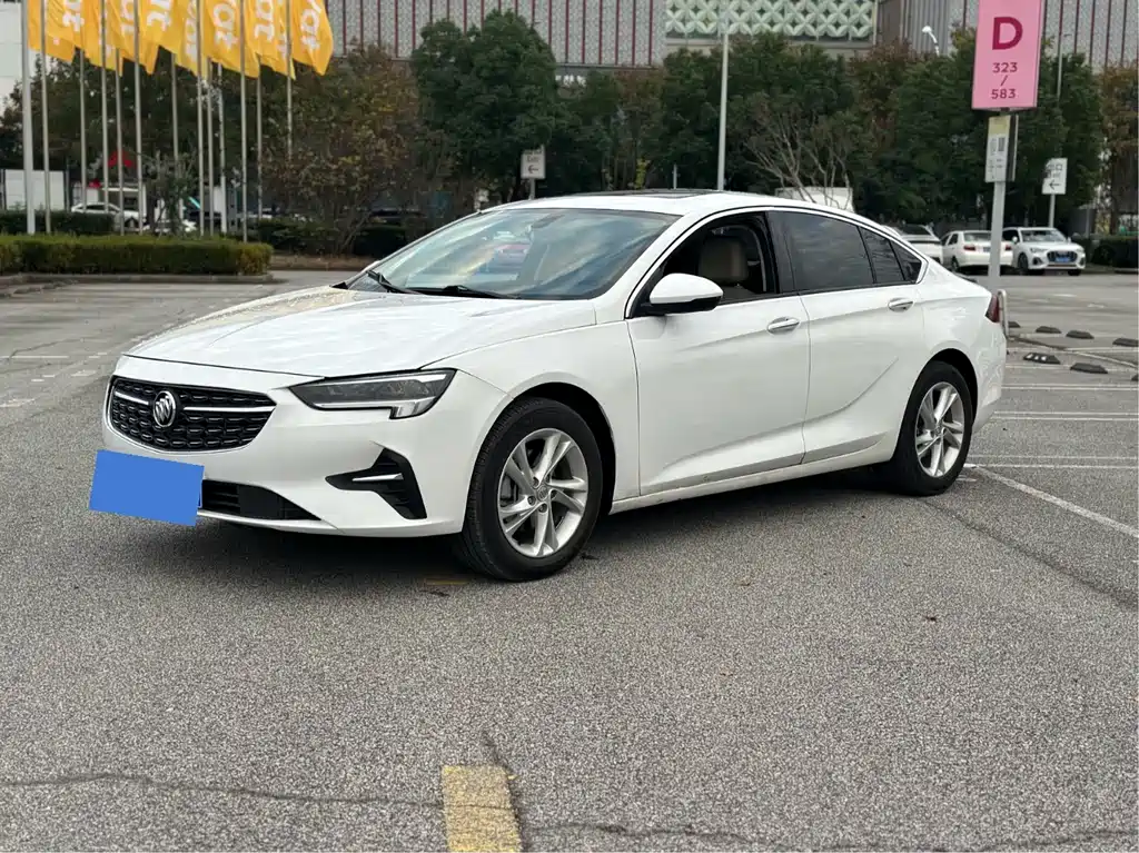Buick Regal 2021
