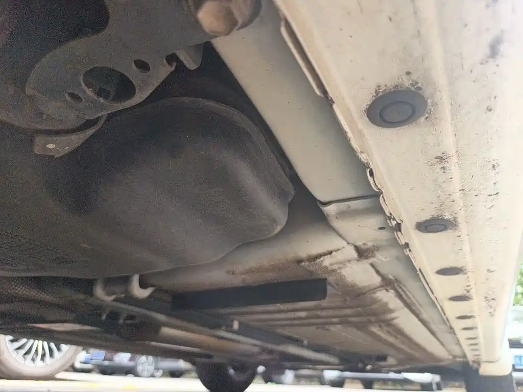 Nissan Bluebird — миниатюра 18