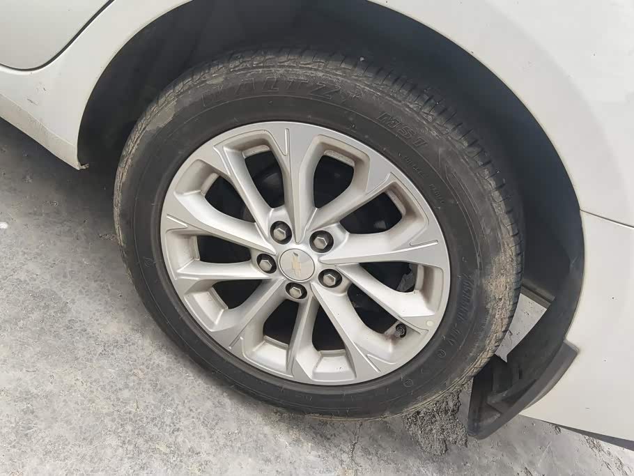Chevrolet Monza 1.5 л 2022 г. Белый, пробег 17100 км