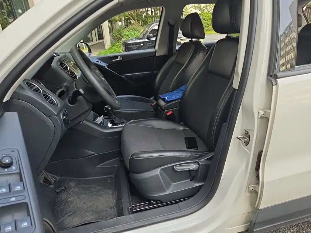 Volkswagen Tiguan — миниатюра 8