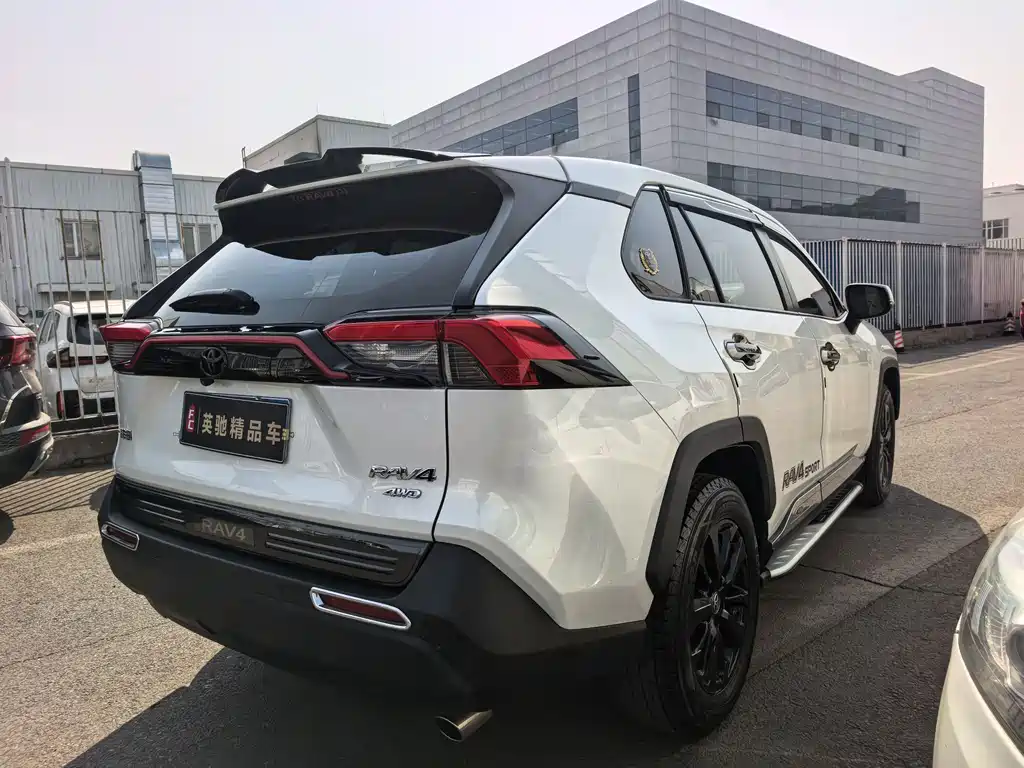 TOYOTA RAV4 RONGFANG