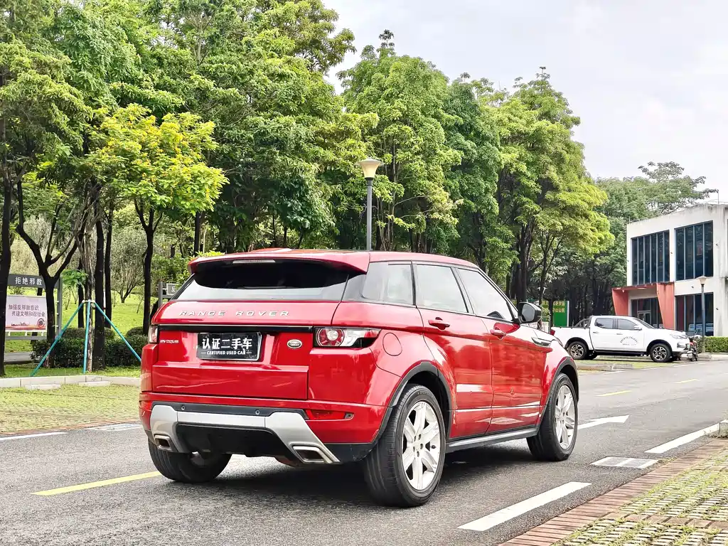 Land Rover Evoque — миниатюра 5