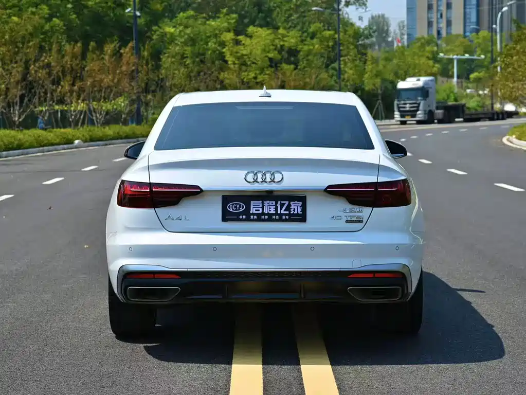 Audi A4L — миниатюра 16