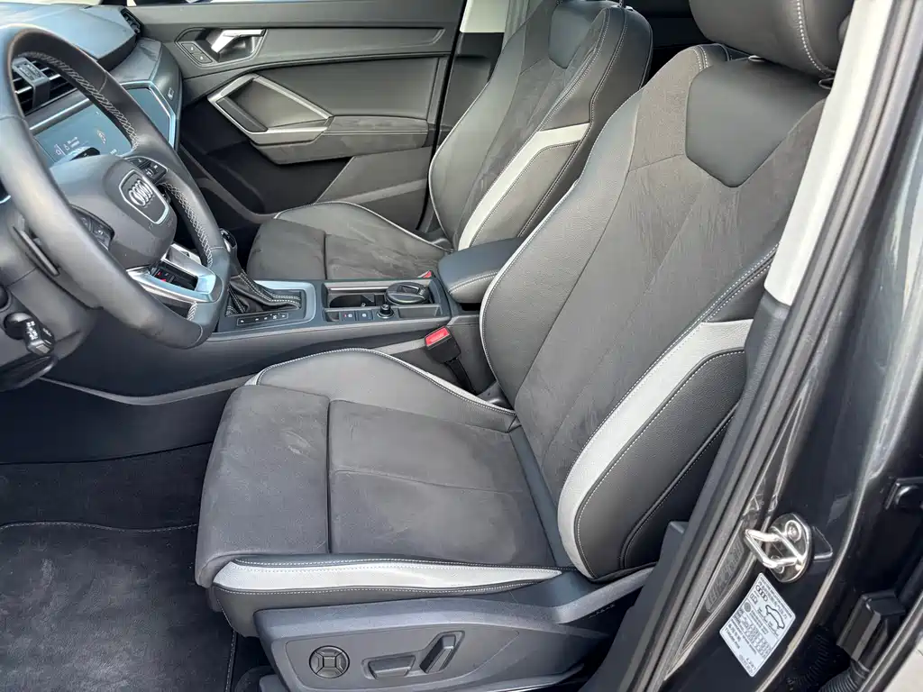 Audi Q3 2022 35 TFSI Fashion