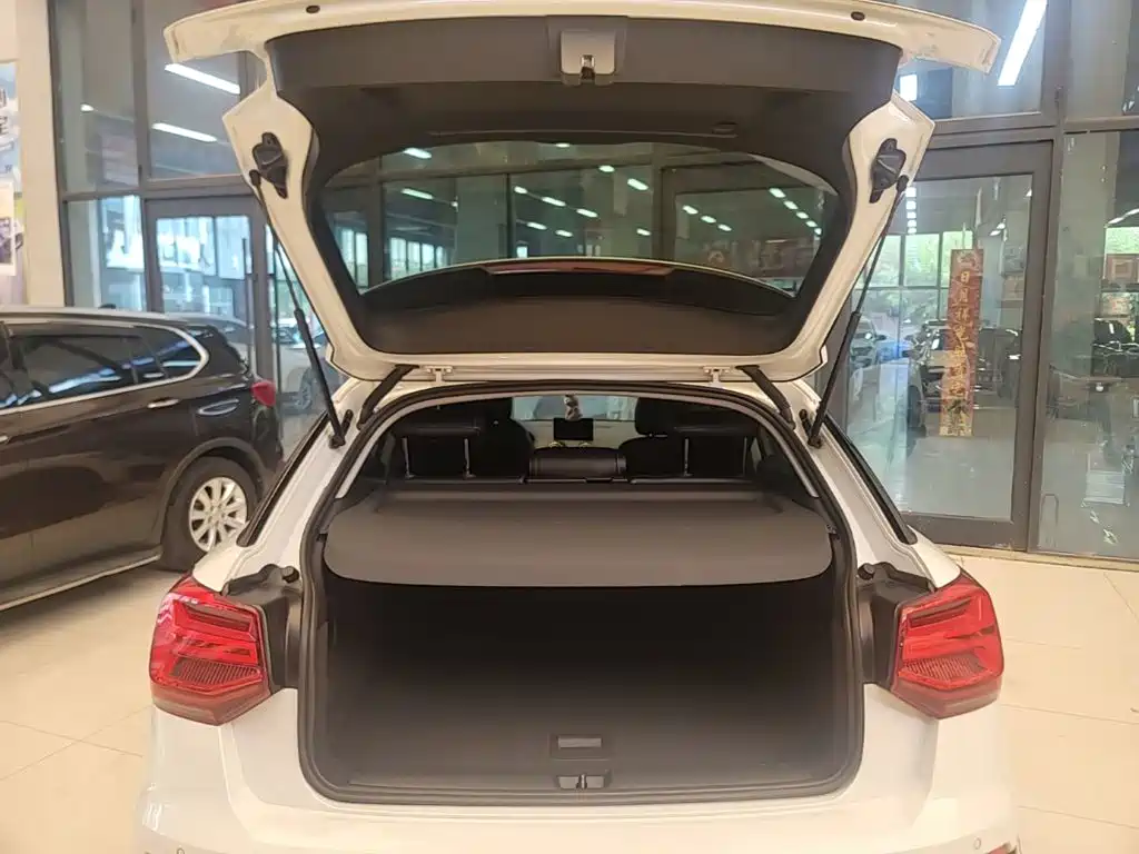 Audi Q2L — миниатюра 19